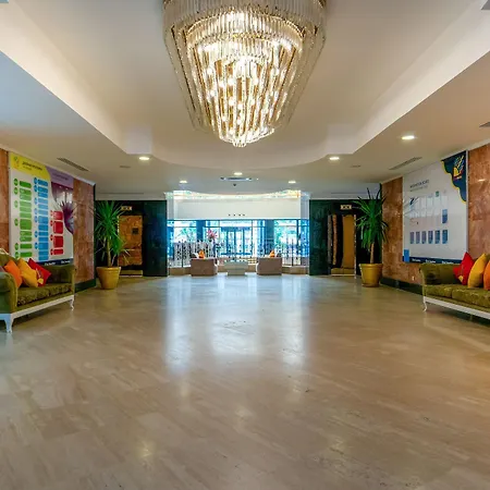 Diamonds Club Kemer Göynük