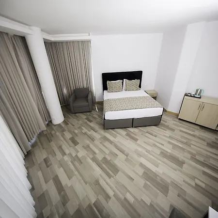 Diamonds Club Kemer Göynük