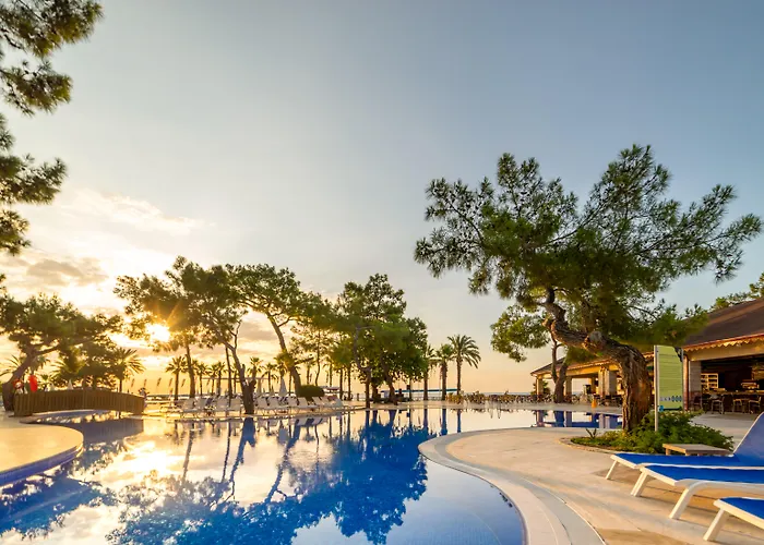 Diamonds Club Kemer 5* Göynük