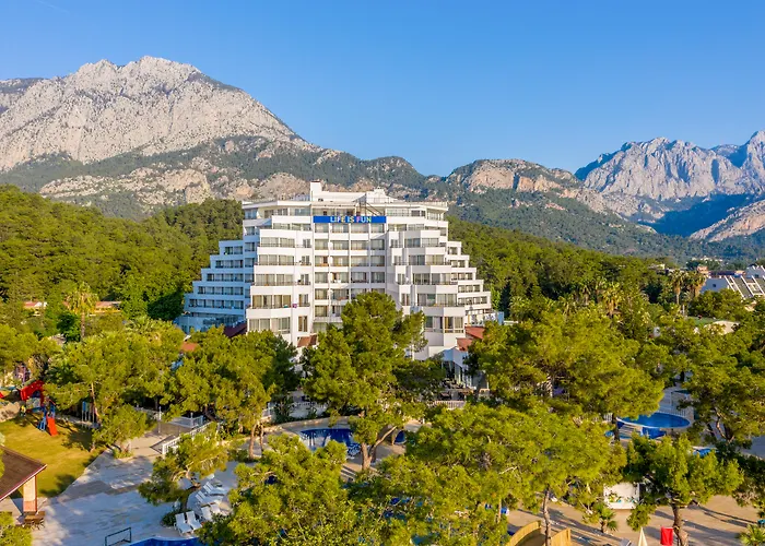 Diamonds Club Kemer Göynük